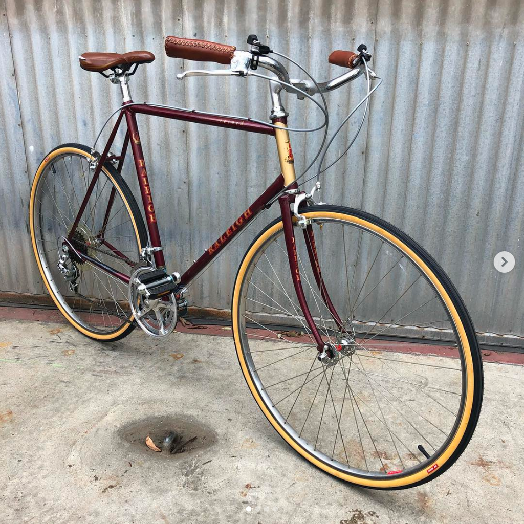 vintage city bike