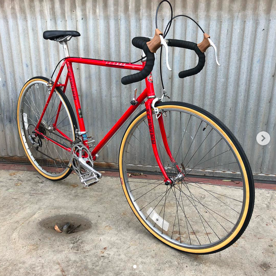 schwinn le tour road bike used