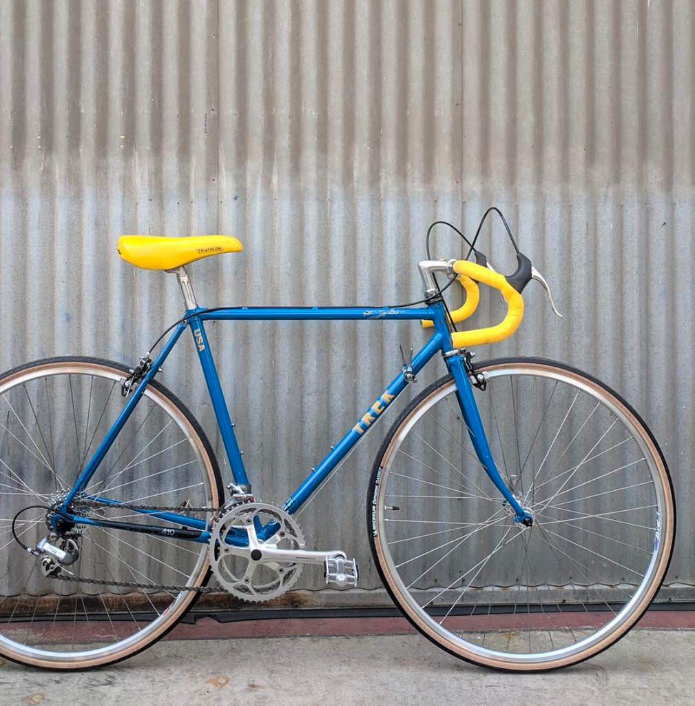 yellow bike seat