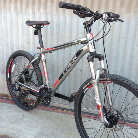 trek 330 bike