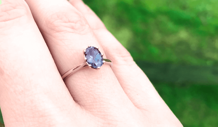 Alexandrite Gemstone in finger