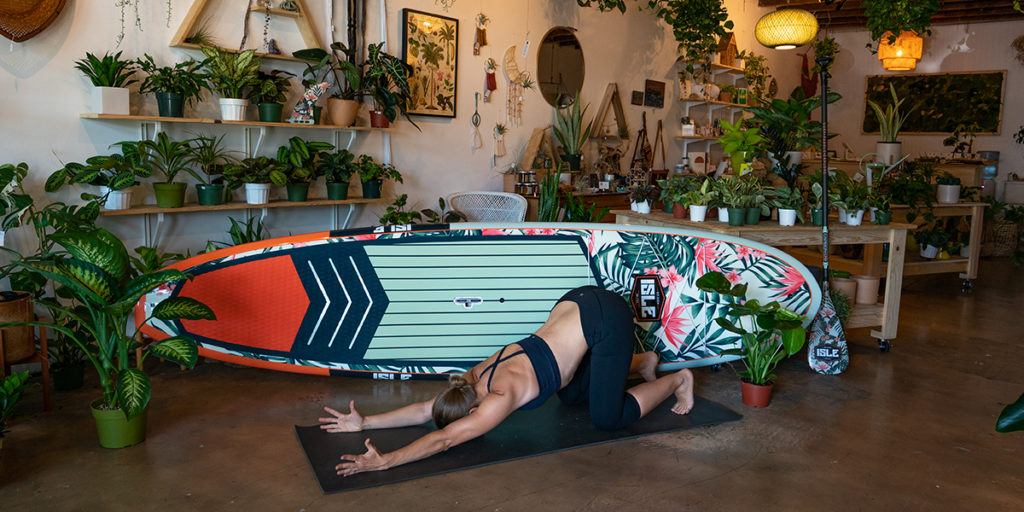 paddle board stretching