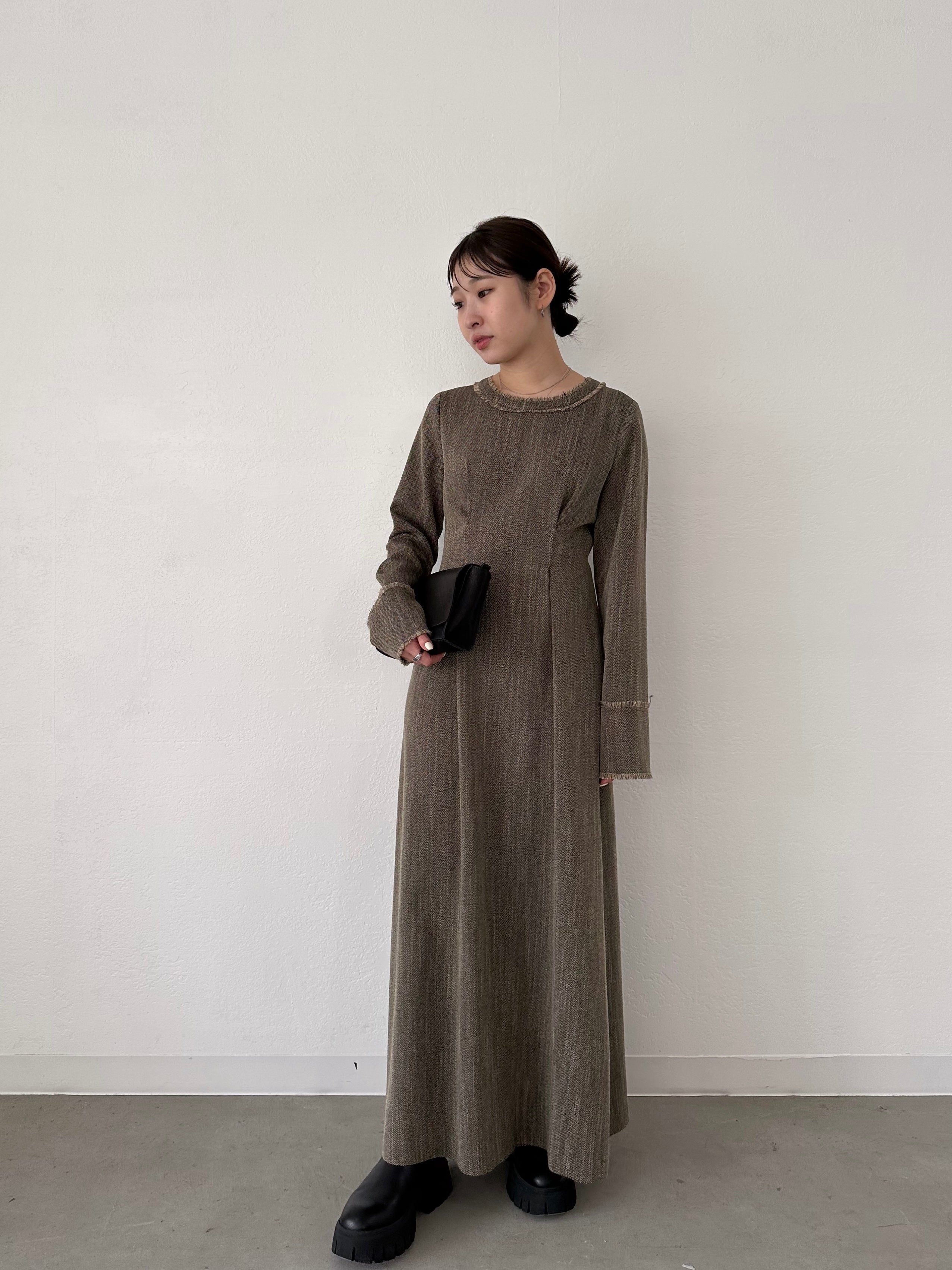 Hella ヘラ TWILL TIERED DRESS 【2023SS新作】