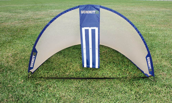 Summit combo tear drop goal. Cricket and soccer goal in one. Portable pop-up teardrop goal is cheap and great for kids. Pefect soccer/cricket net for home, beach or park. Get playing cricket and soccer with this goal