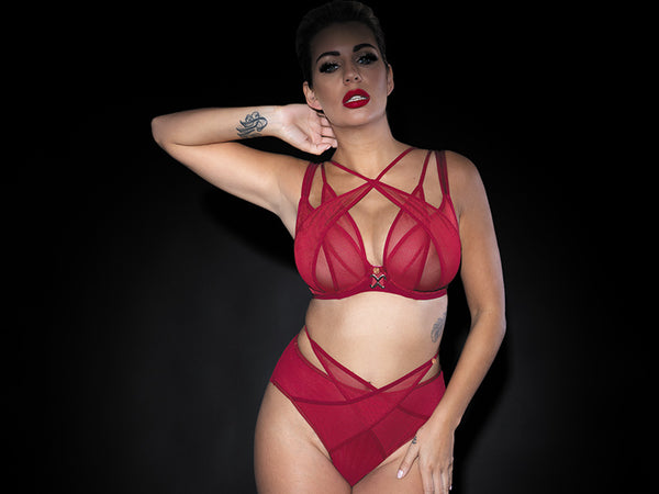 scantilly black magic red dd+ lingerie