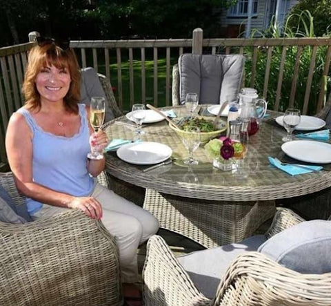 Lorraine Kelly Sat In Outdoor Garden Dining Set