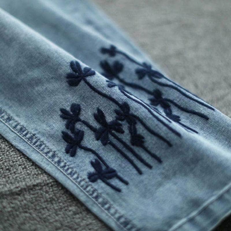 Gotamochi Outfits Embroidery Elastic Waist Casual Denim Jeans