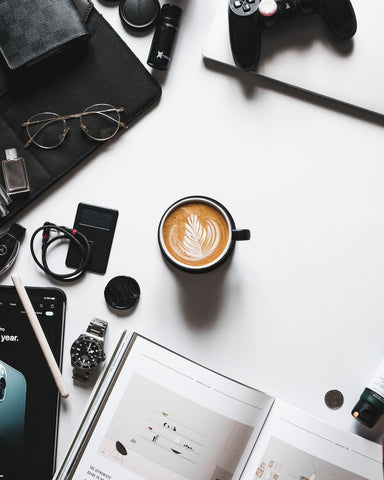 Example of harsh lighting on flatlay (look at the shadow)