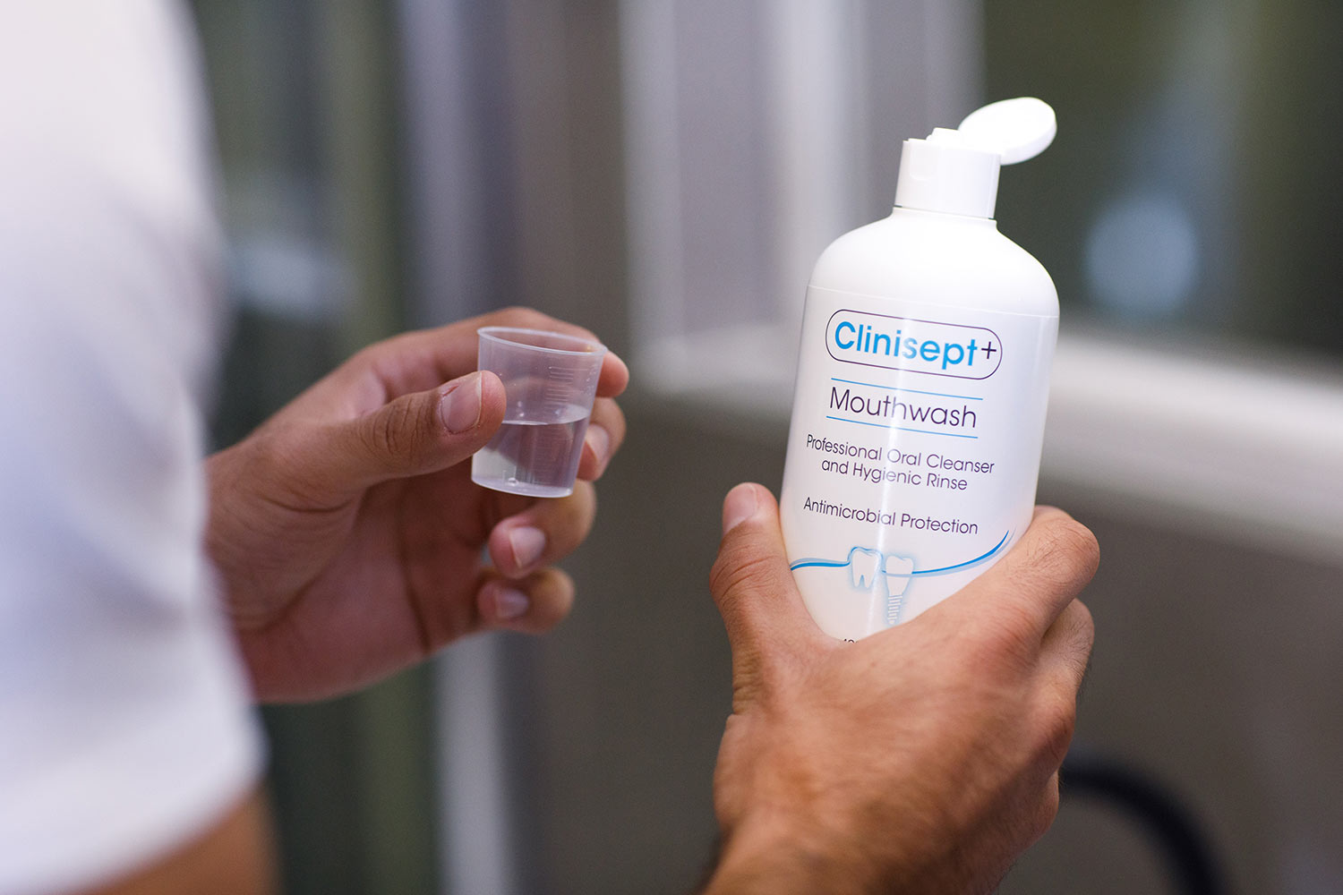 Clinisept+ Mouthwash 400 ml use 2