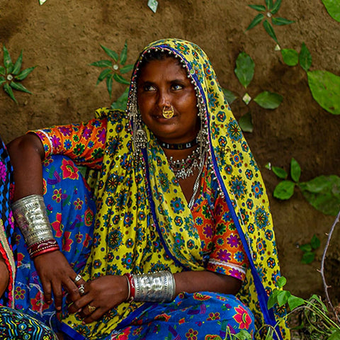 Mir_Community_Beadwork_Bangles