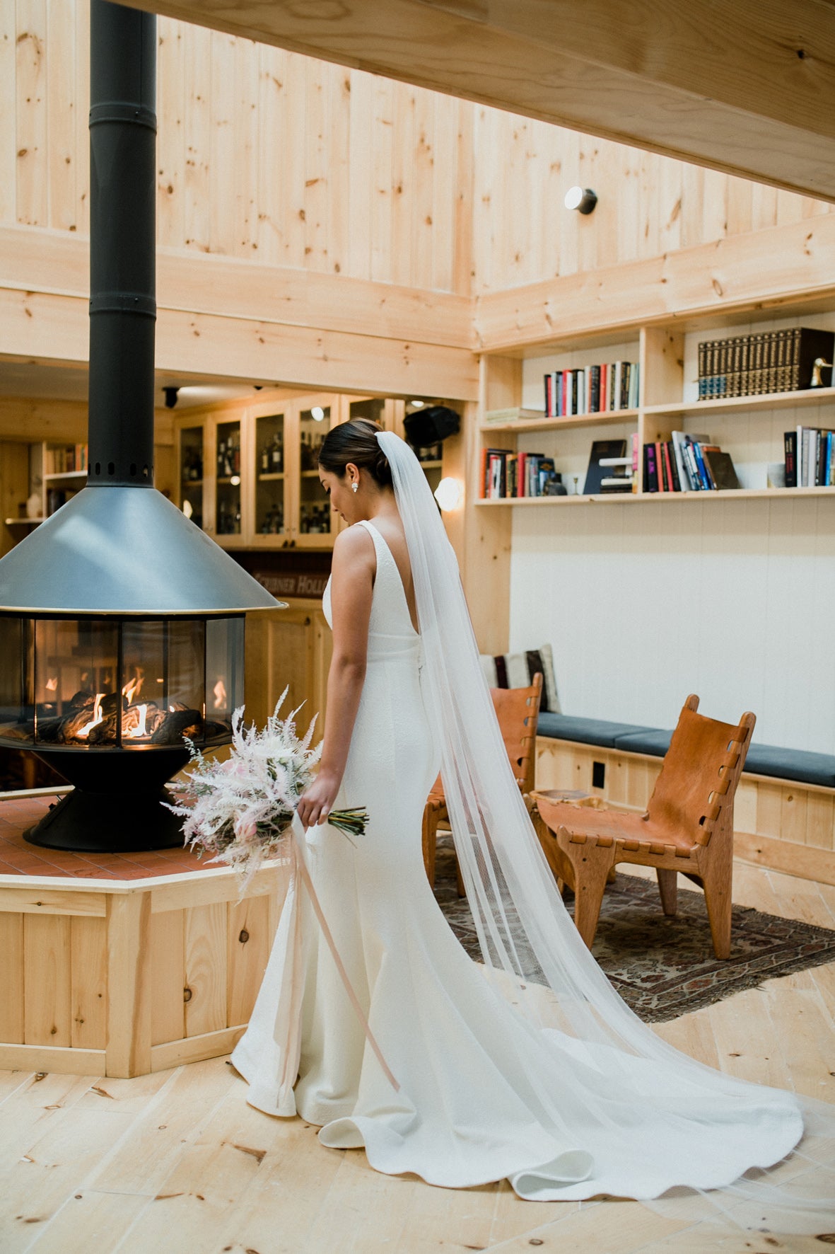 long veils for brides