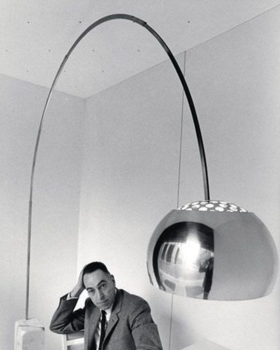 Arco Floor Lamp | Achille Castiglioni, Pier Giacomo Castiglioni | 1962