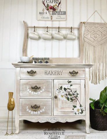 Rub on Transfer Décor Art on white country style dresser