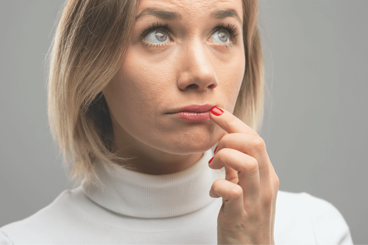 cold-sore-or-pimple-how-to-tell-what-the-bump-on-your-lip-really-is