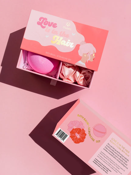 Love Is In The Hair Bath Balm + Scrunchies Set 