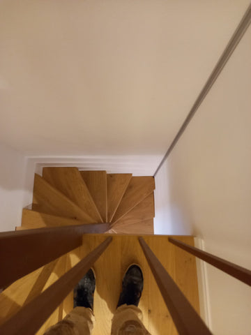 Unopark Bauwerk oak and cantilevered staircase