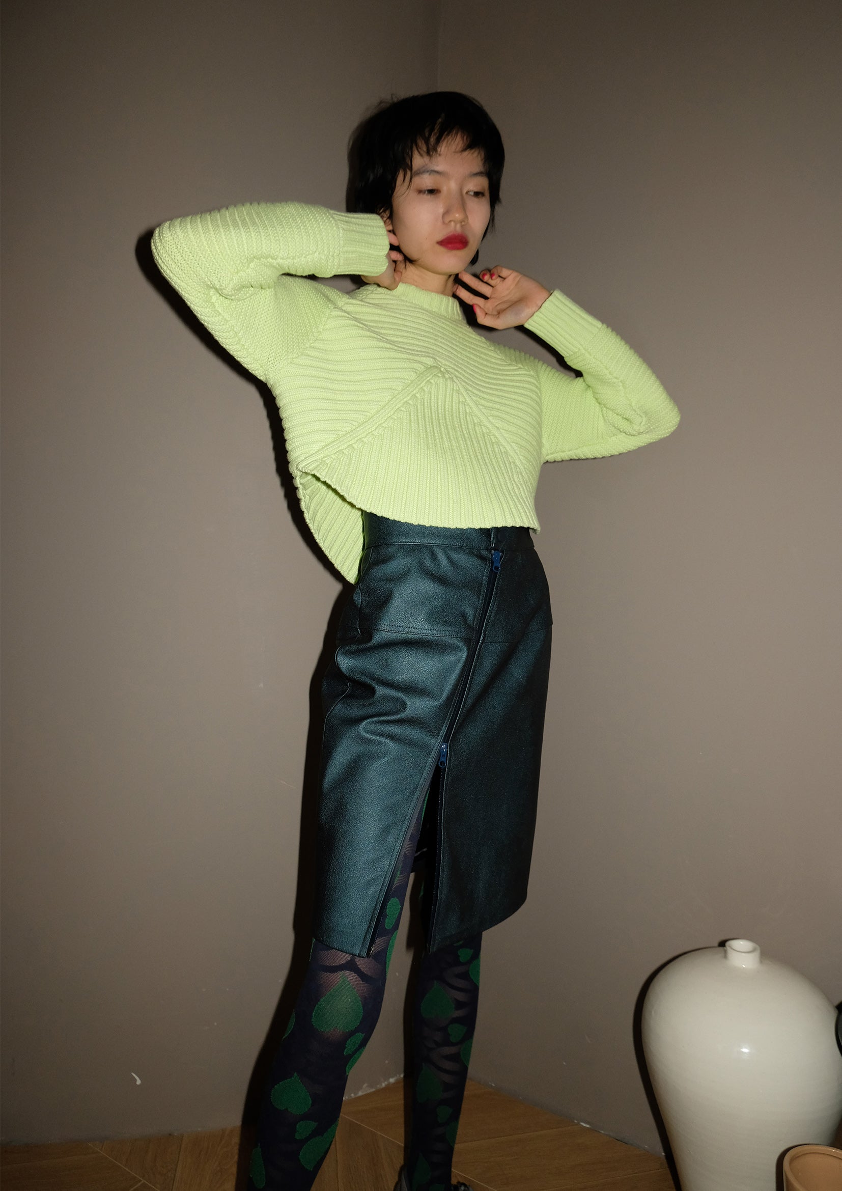 Shell textured coarse knitted jumper in light green