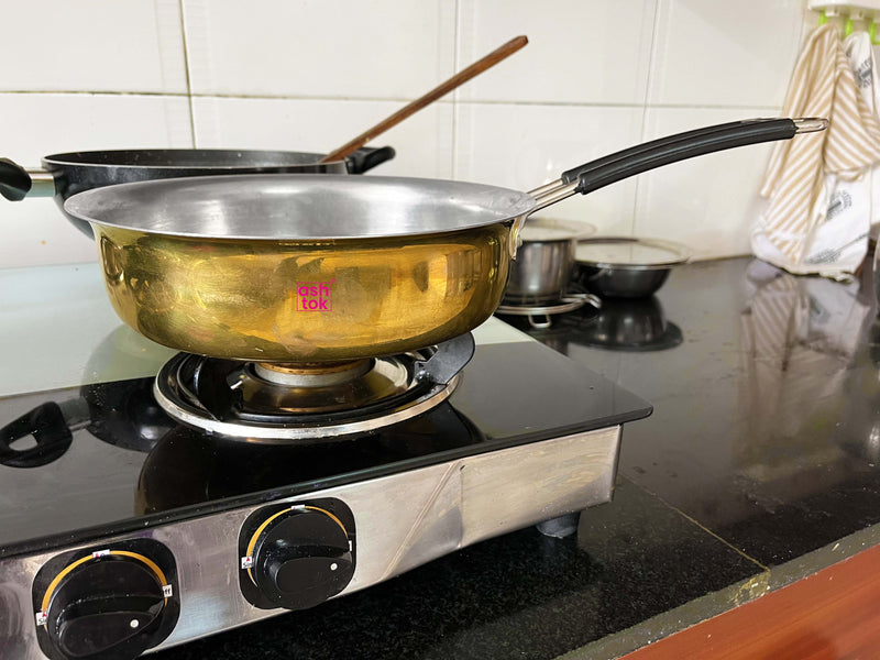 Radhna Traditional Indian Indian Traditional Kitchen Utensil Brass Kadai  Karahi Cooking Kadai Pots & Pan Cooking Woks Capacity 3 Litre