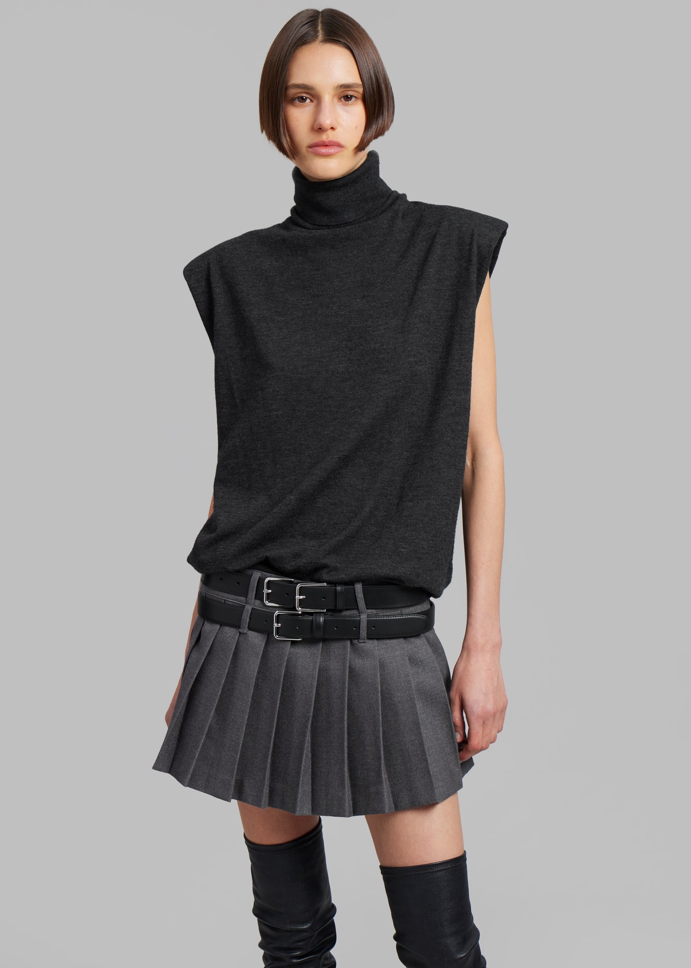 Lana Sleeveless Turtleneck - Grey