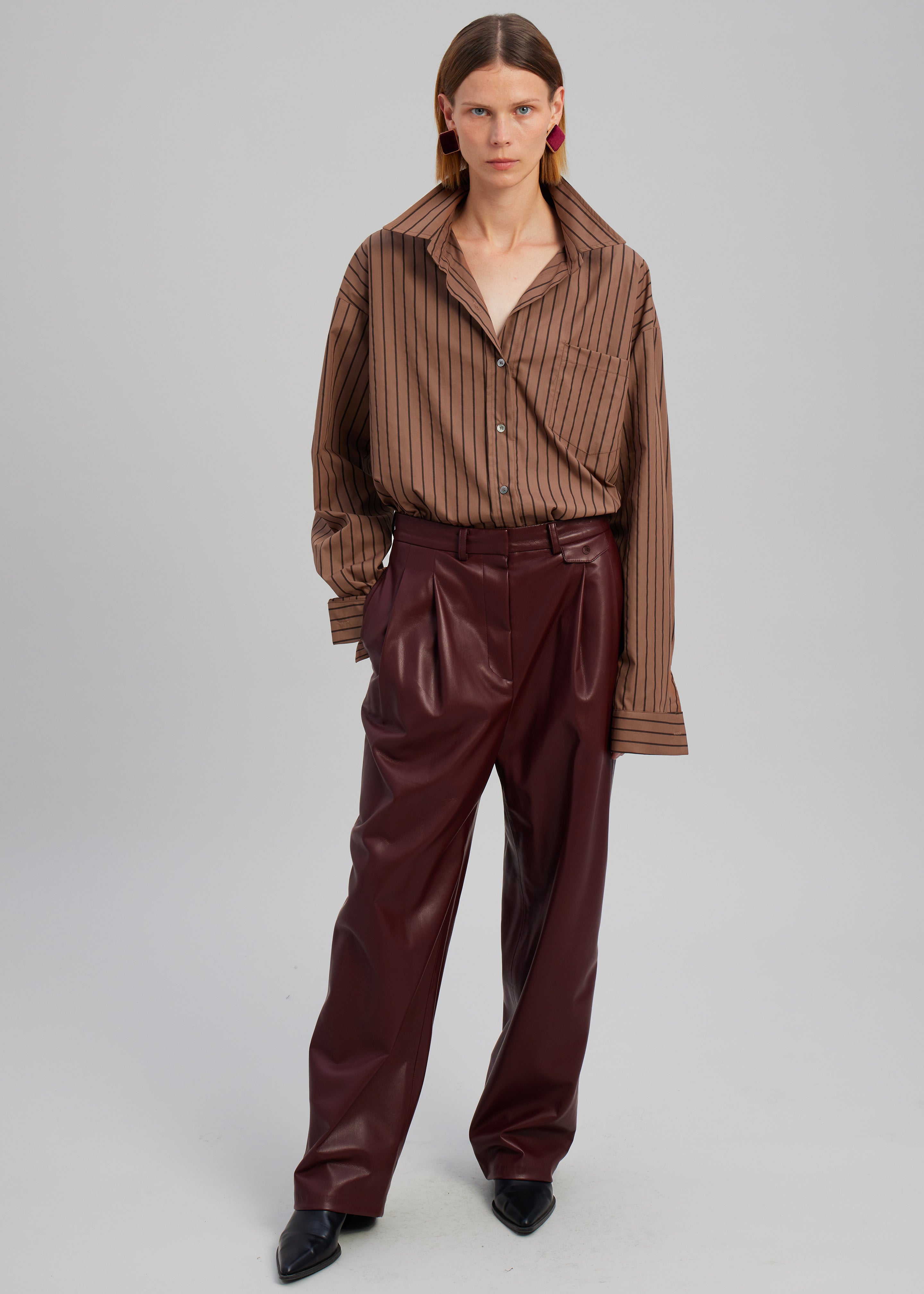 Zara  NWT Jacquard trousers with side stripes  Burgundy trousers Side  stripe Pants for women