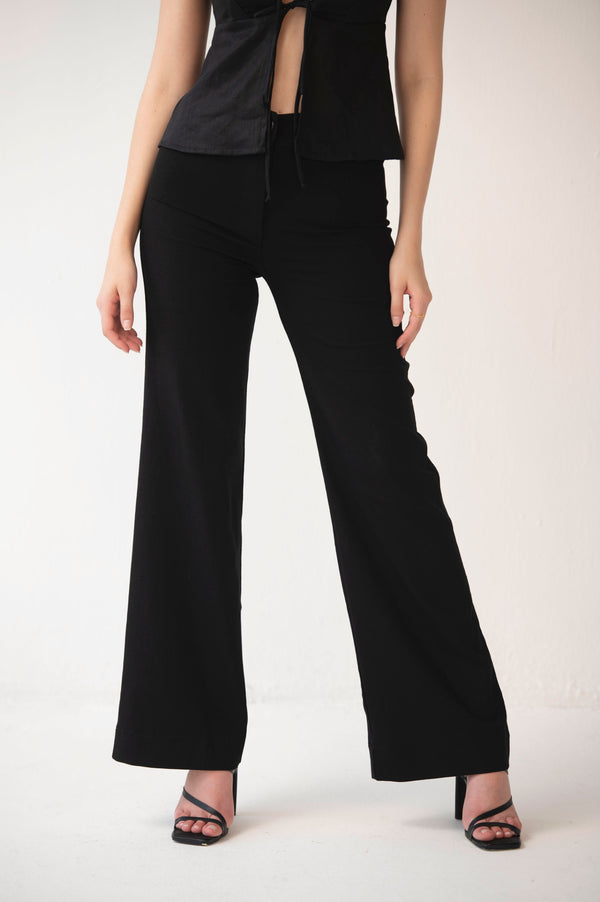 The Harlow Pants in Black