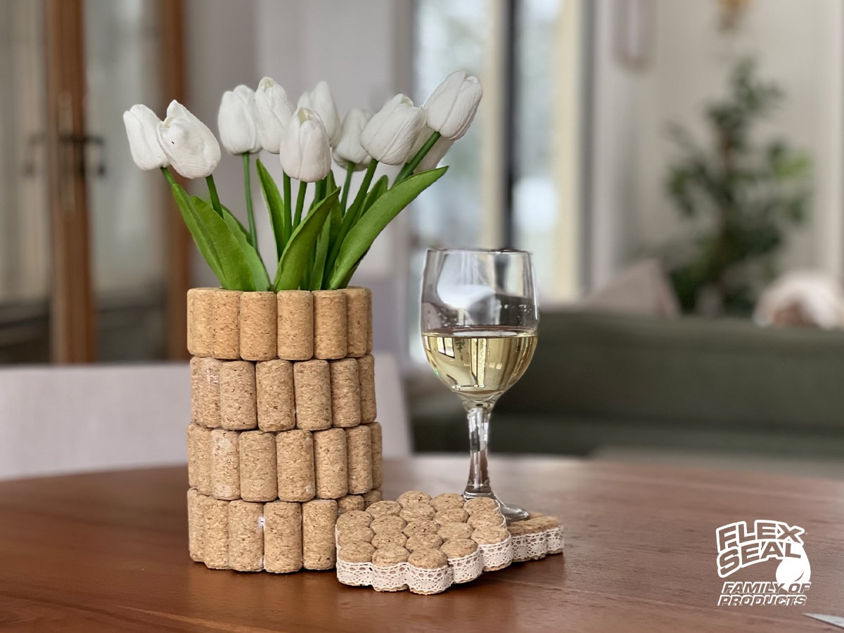 DIY Wine Cork Coasters Craft- The Homespun Hydrangea