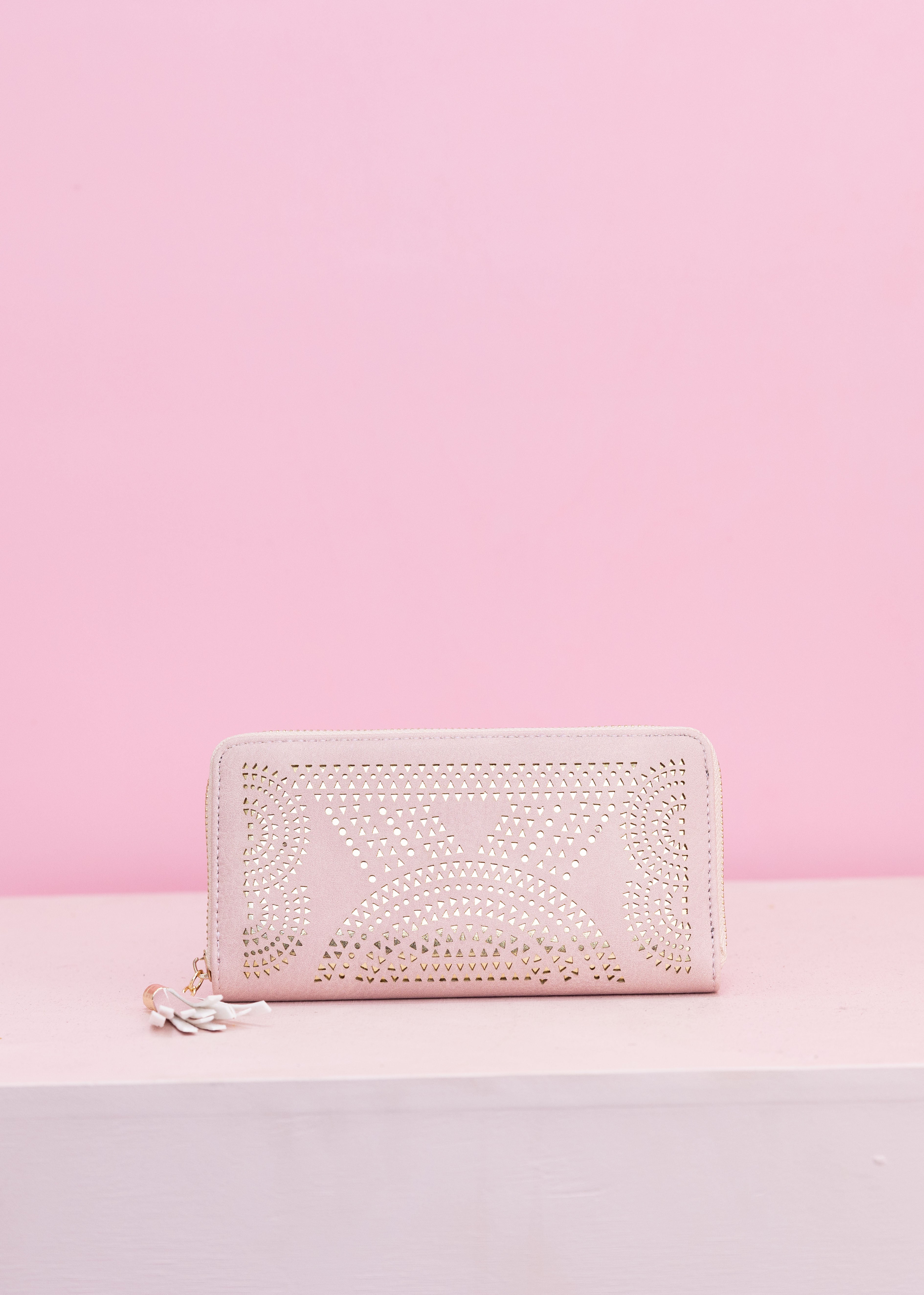 Lola Wallet in Nude Pink