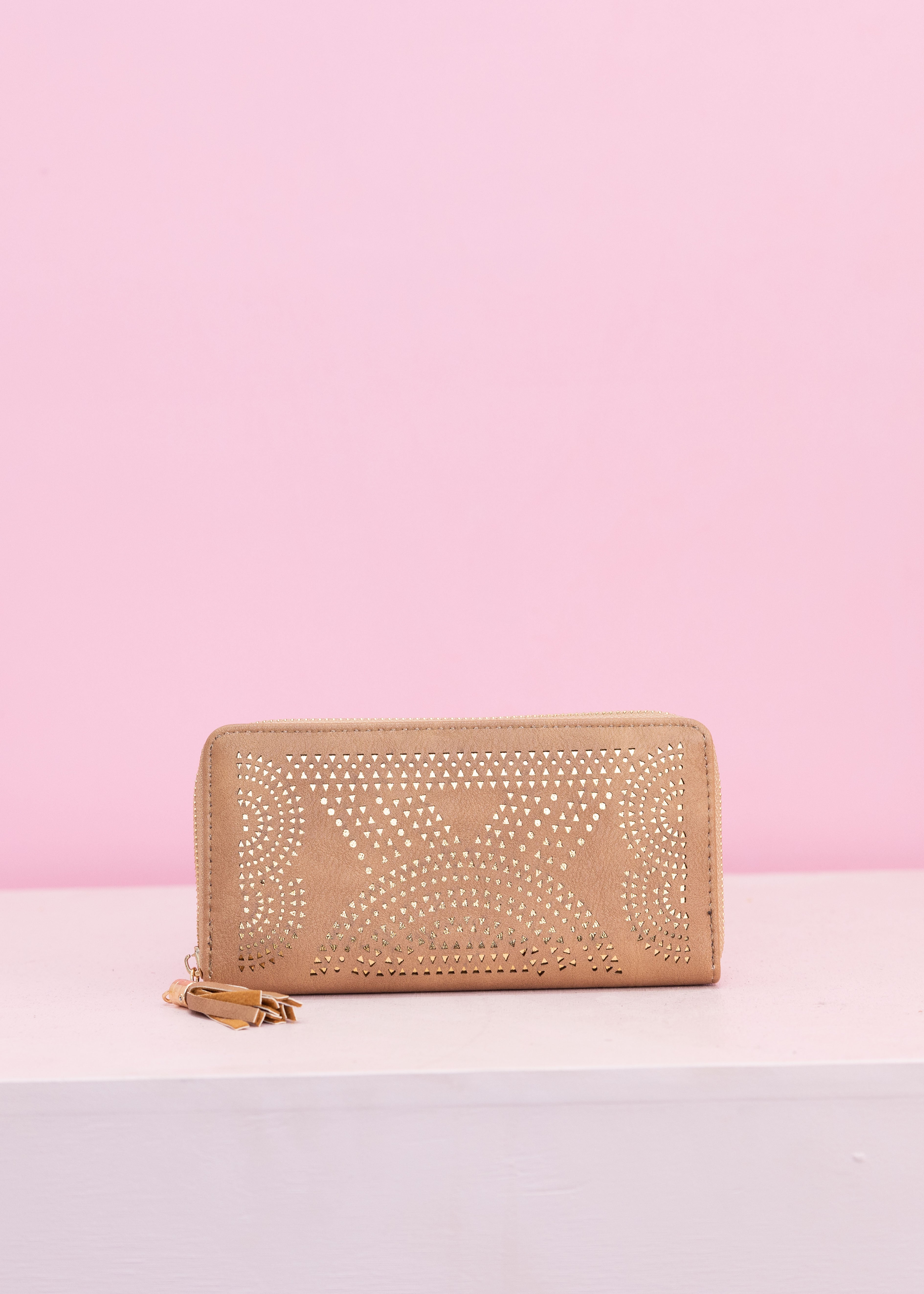 Lola Wallet in Tan