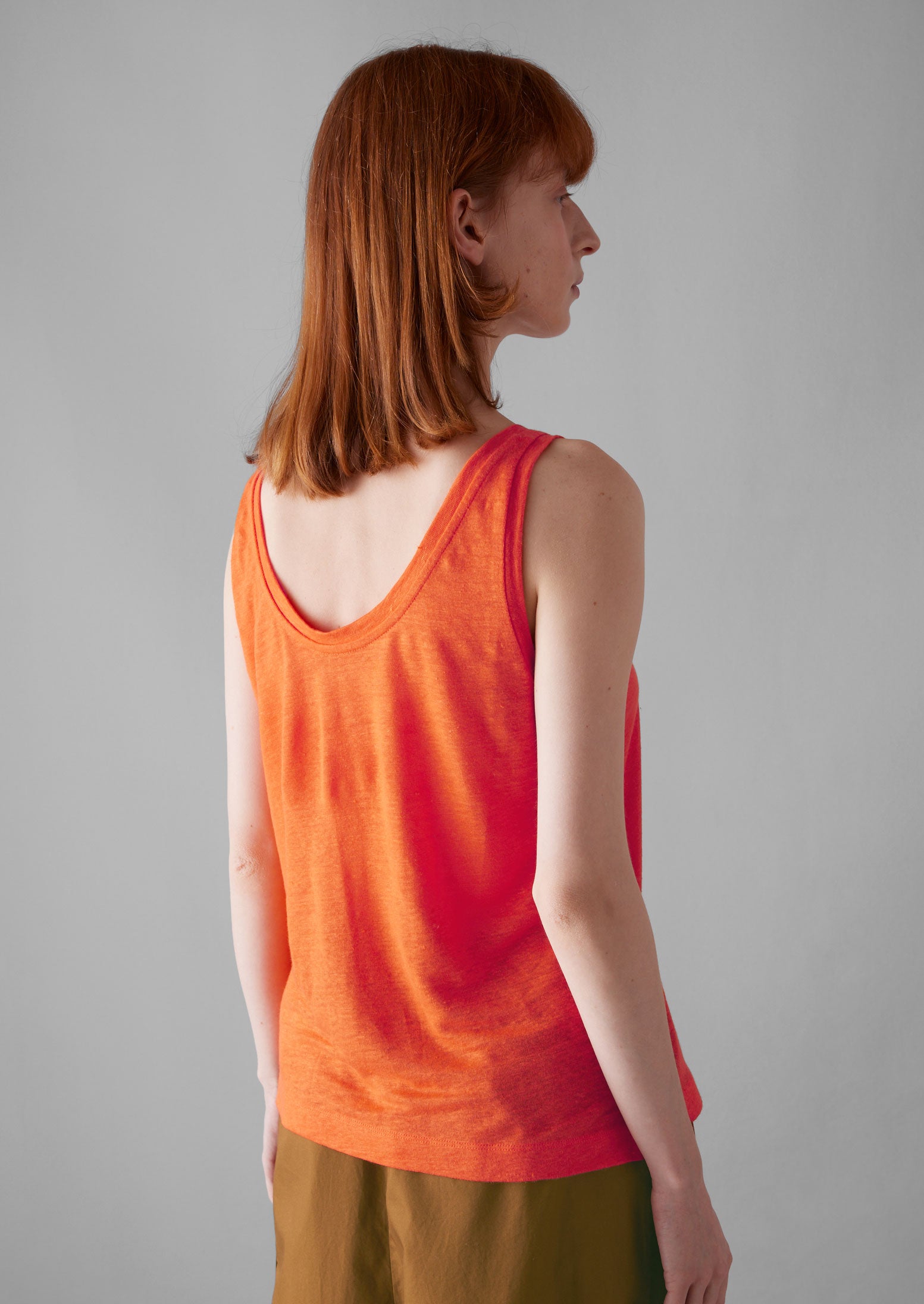 Scoop Neck Linen Jersey Vest | May Pole