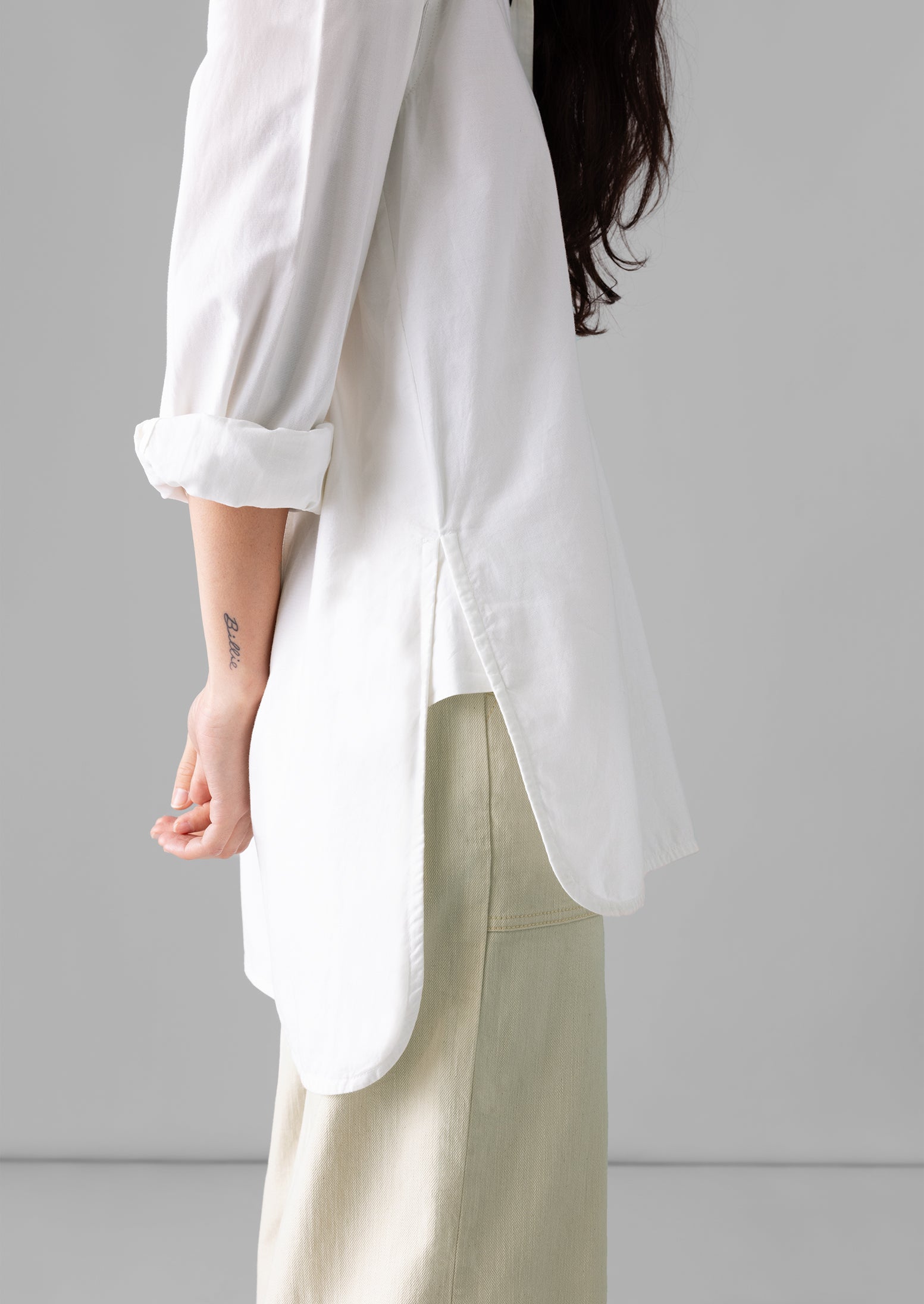 Taro Cotton Oxford Long Shirt | White