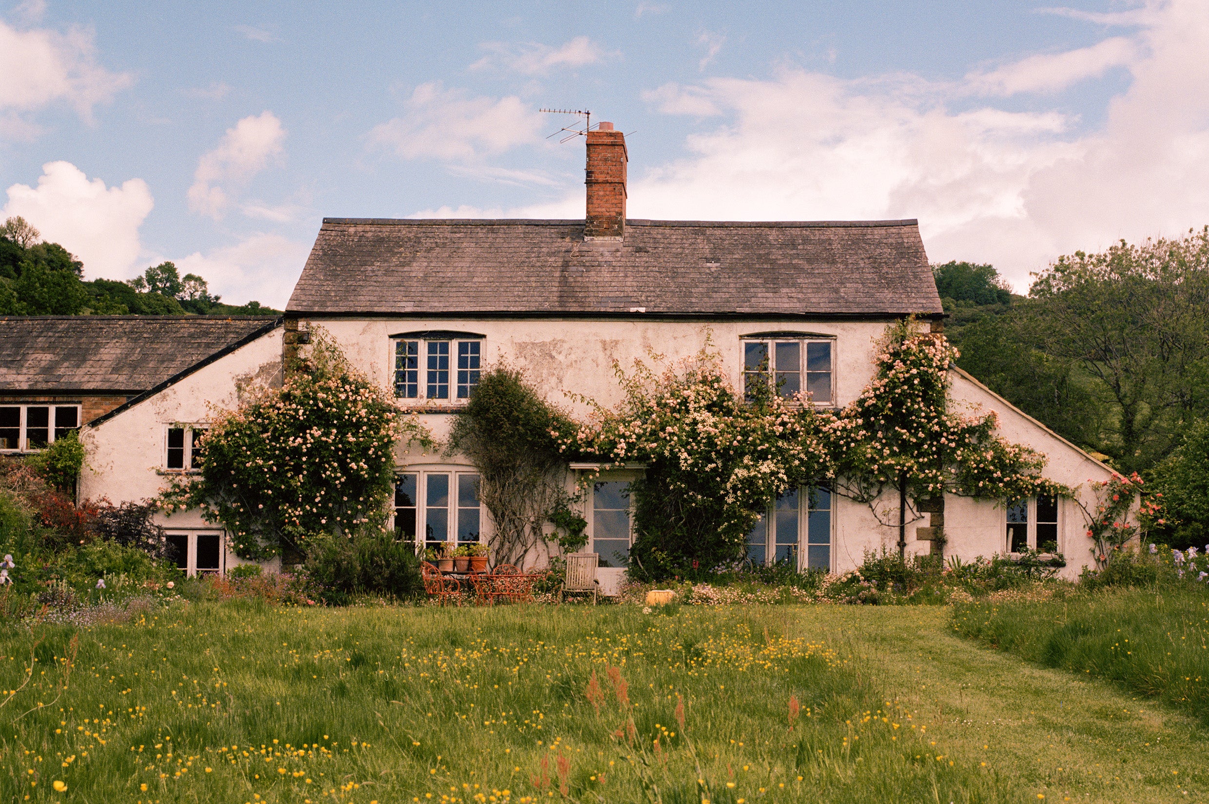 Pretty countryside cottage