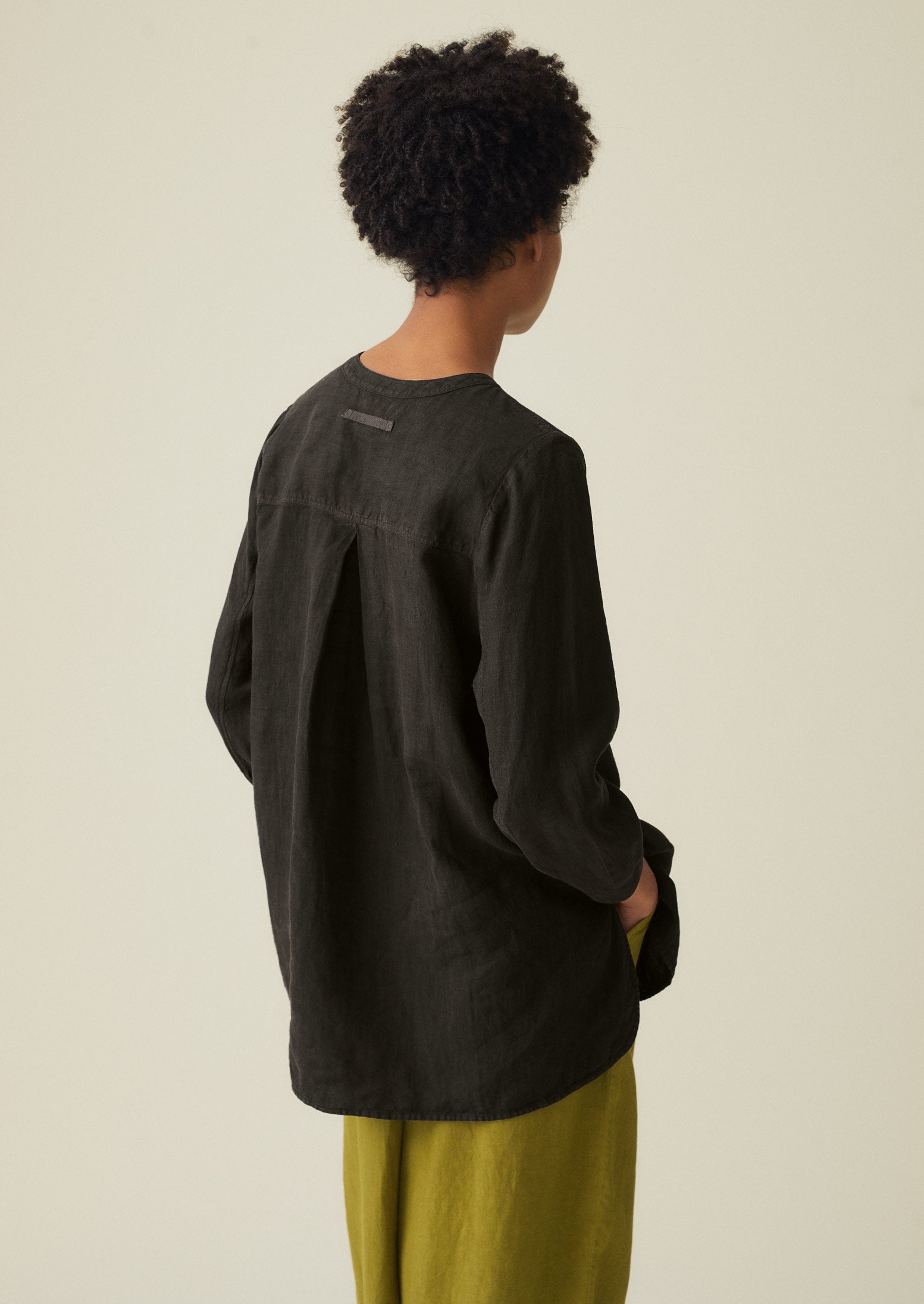 Garment Dyed Linen Shirt | Black Coffee