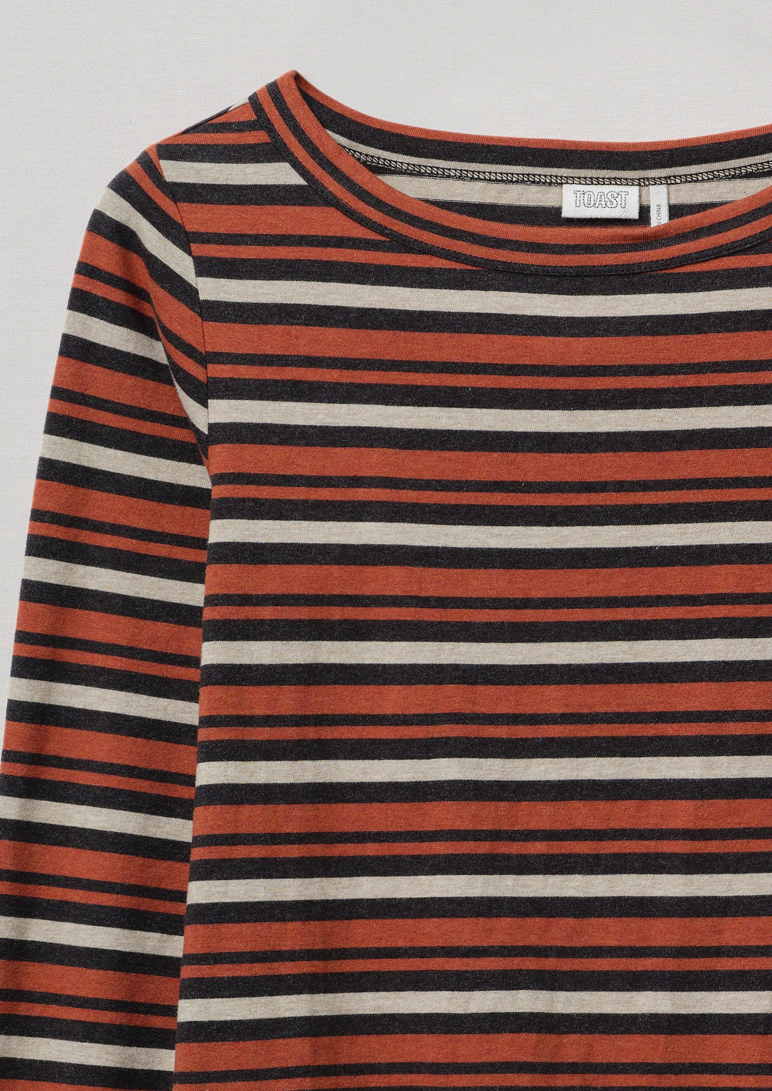 Boat Neck Stripe Organic Cotton Tee | Charcoal/Rust