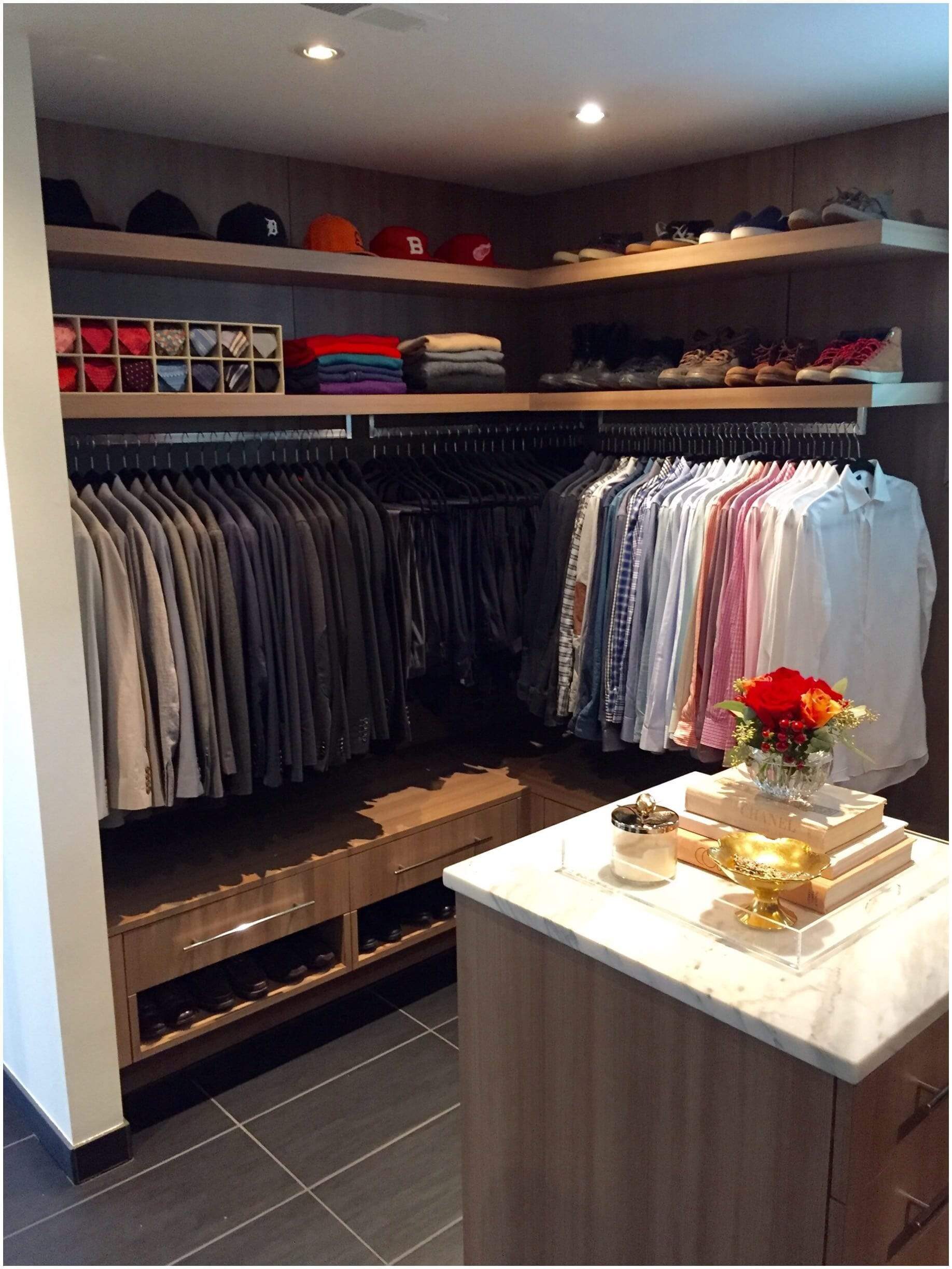 Closet Organization Ideas with NEAT Method - Color & Chic