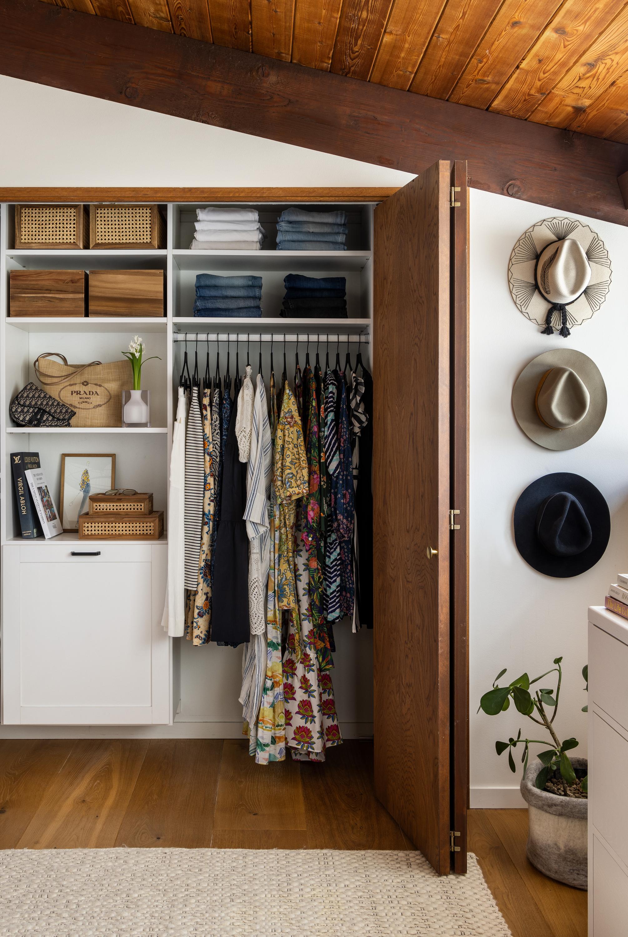 Storage Closet Organization - Saint Louis Closet Co.