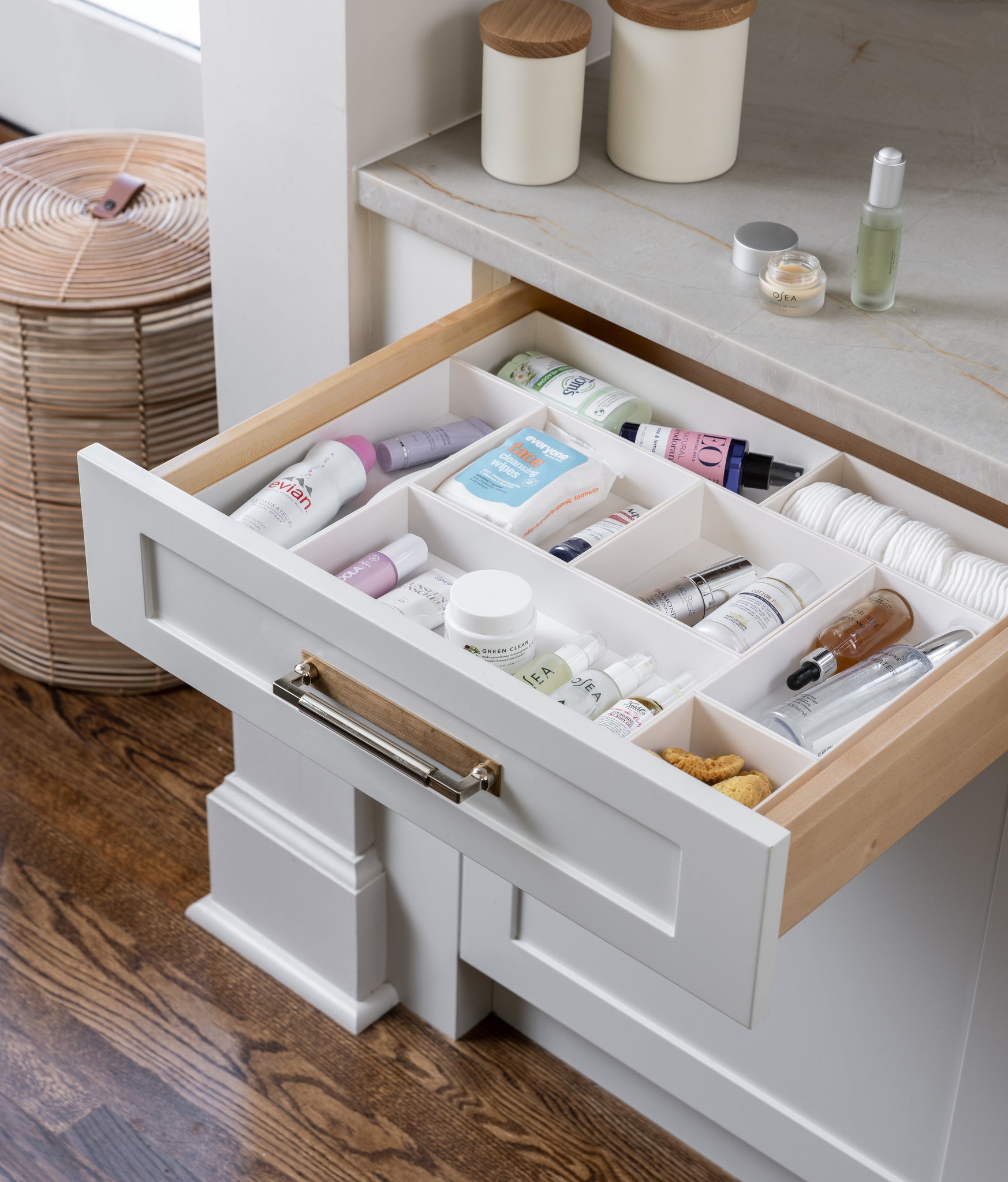 Bathroom Drawer Organizers, Dividers & Inserts