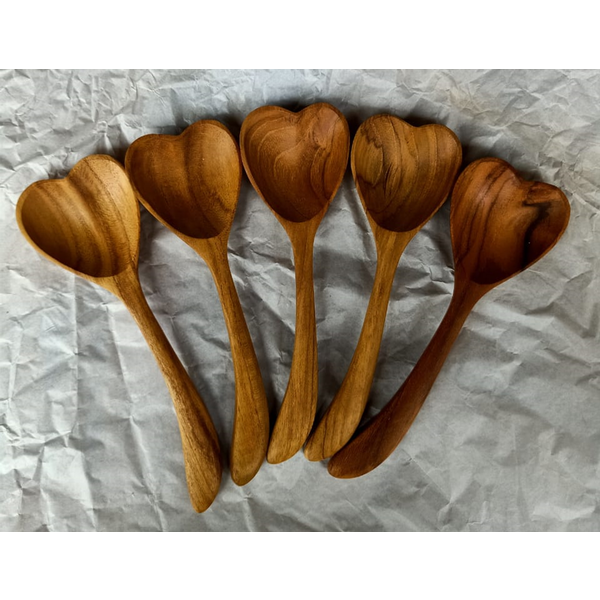 Papoose Toys Teak Heart Spoons/6pc