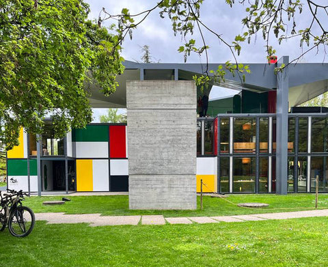 Le Pavillon de Corbusier by kaymanta 3.jpg