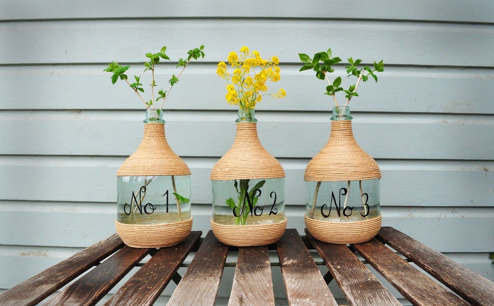HOME DÉCOR IDEAS WITH VASES AND VESSELS - HYGGE CAVE