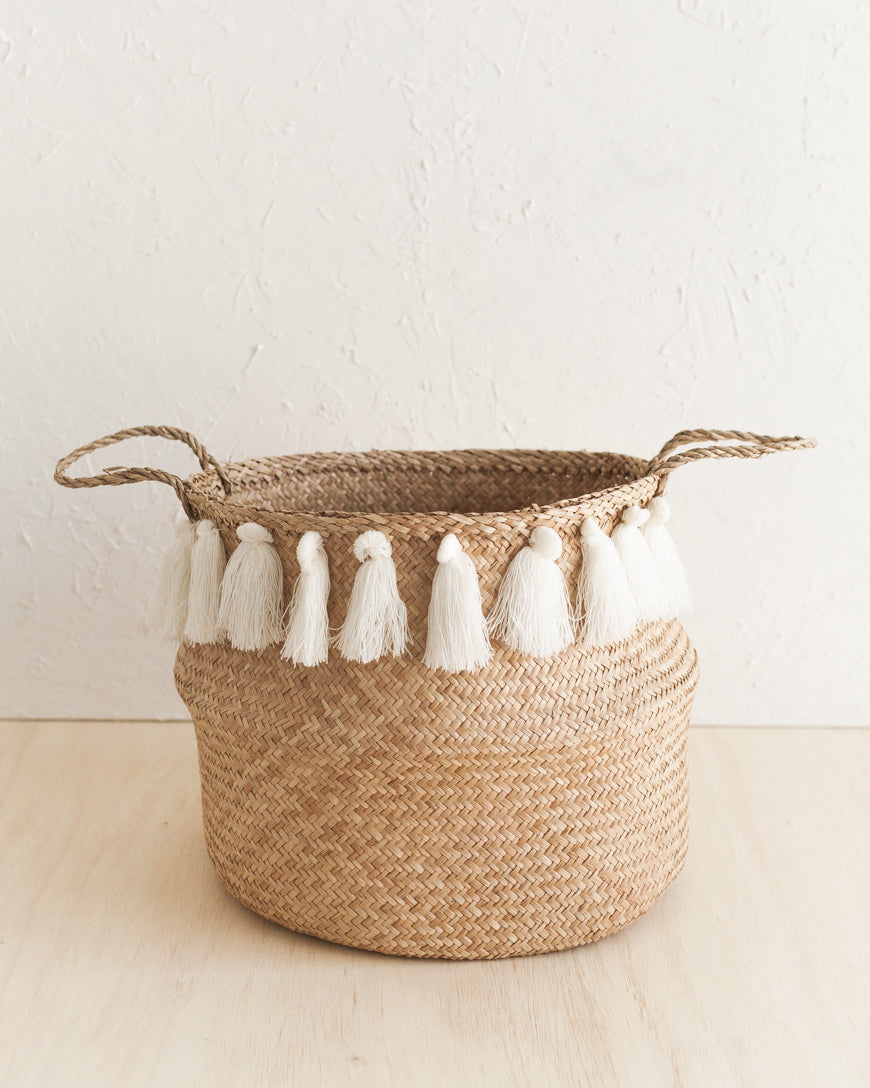 HYGGE CAVE| TASSELED BELLY BASKET