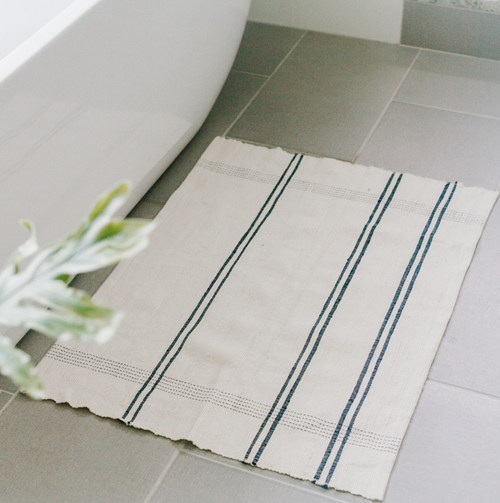 RIBBONS COTTON BATH MAT