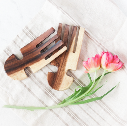 ACACIA WOOD SALAD SERVER HANDS