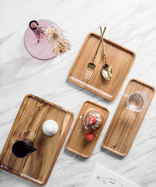 WOODEN PLATES