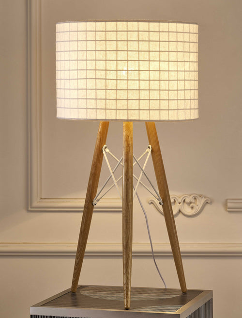 WHITE FABRIC TABLE LAMP