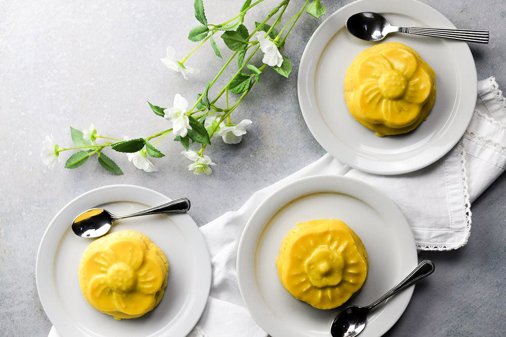 Image of Spiced Cranberry Orange Mooncakes