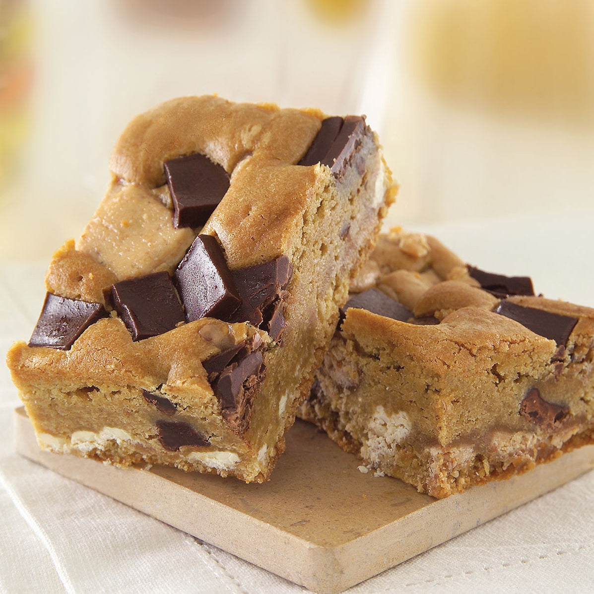 Toffee Crunch Blondie — ifiGOURMET