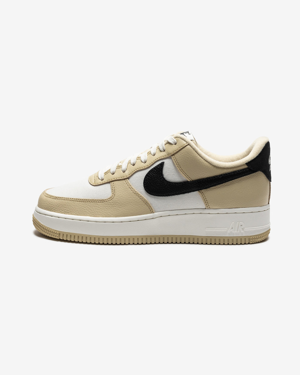 NIKE AIR FORCE 1 '07 LX - TEAM GOLD/BLACK-SAIL – Undefeated
