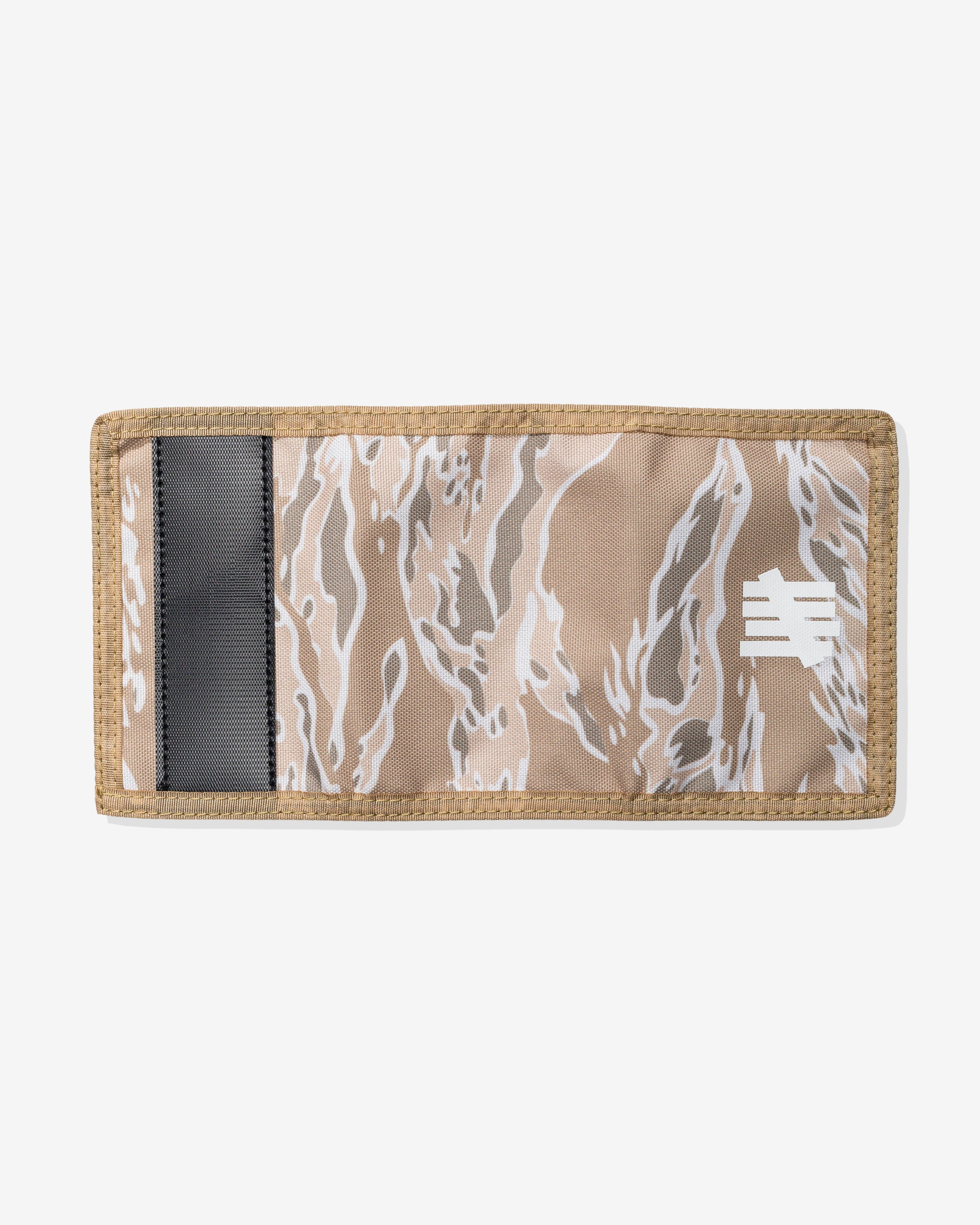 UNDEFEATED TRIFOLD WALLET