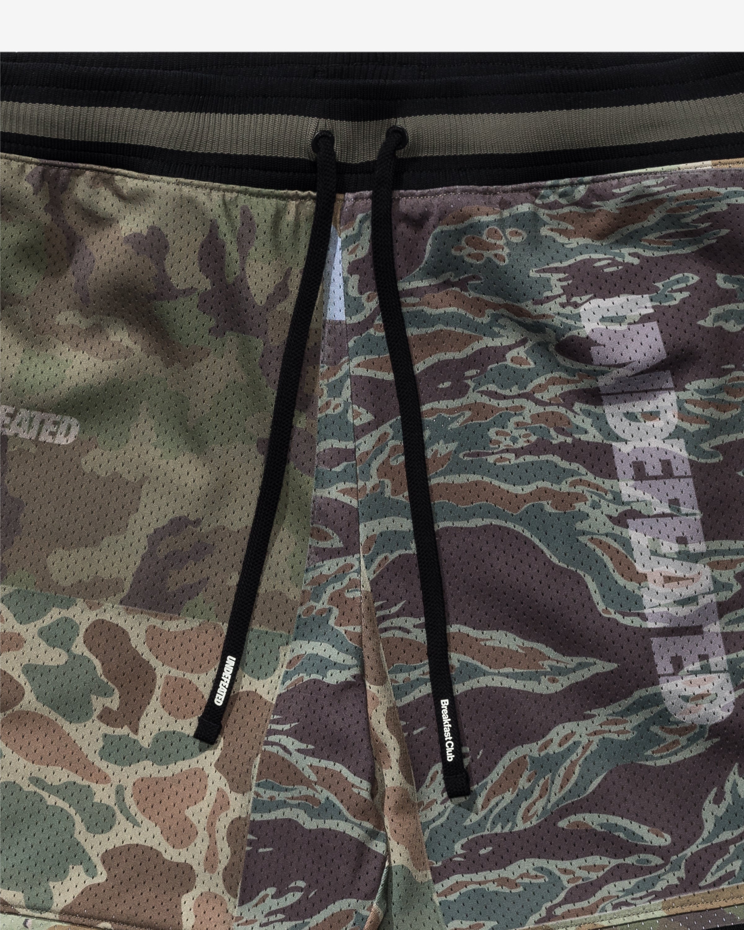 UNDEFEATED  JORDAN Short Camo