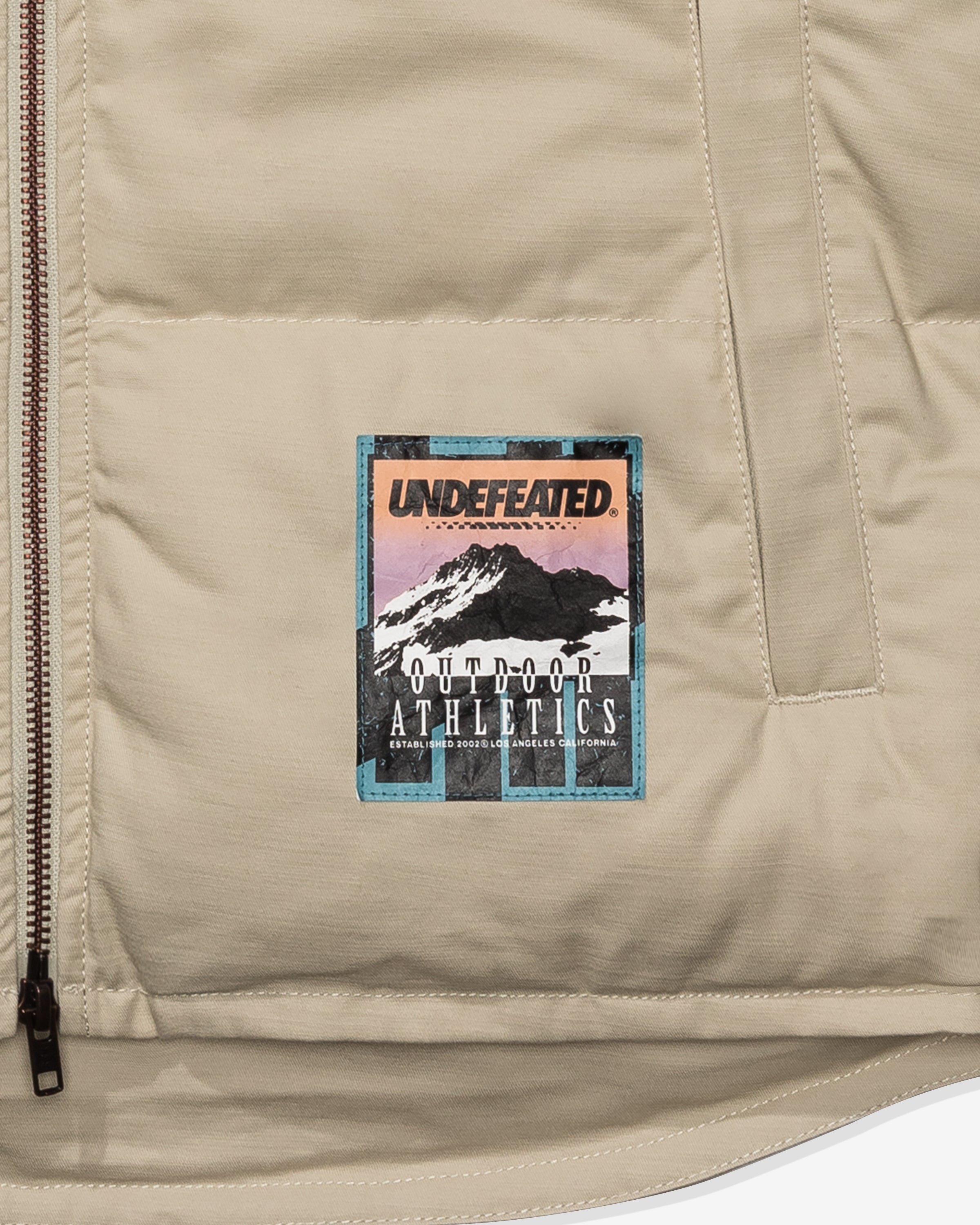 UNDEFEATED OUTDOOR PUFFER VEST